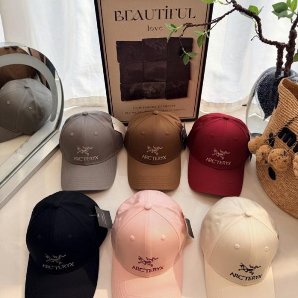 repliche,replica,perfette,siti di,affidabili,migliori siti,dove comprare,1:1,scarpe da ginnastica Cappellino da baseball Arc’teryx Hardtop con ricamo del classico logo dell’uccello (YLLQOF)