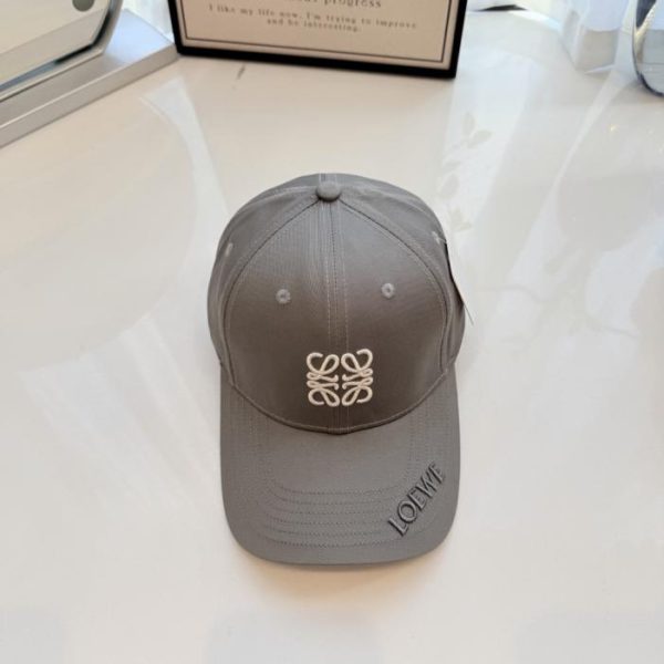 repliche,replica,perfette,siti di,affidabili,migliori siti,dove comprare,1:1,scarpe da ginnastica Cappellino da baseball classico ricamato LOEWE (TWVLYF)