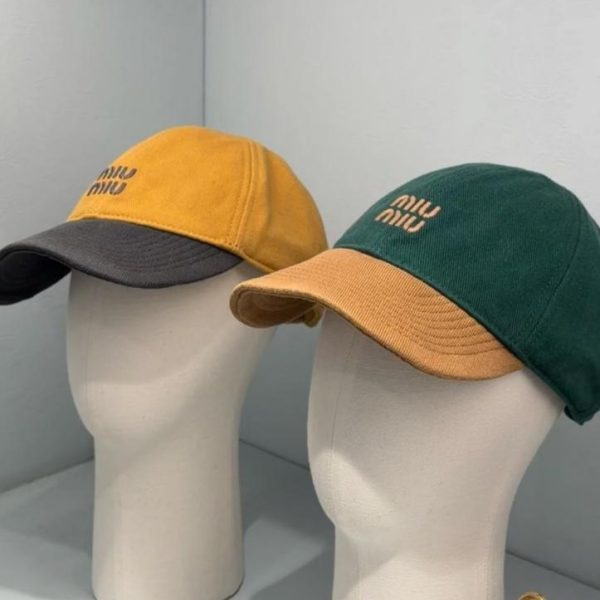 repliche,replica,perfette,siti di,affidabili,migliori siti,dove comprare,1:1,scarpe da ginnastica La nuova collezione di cappellini da baseball di Miu Miu (8ZQSKS)