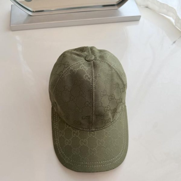 repliche,replica,perfette,siti di,affidabili,migliori siti,dove comprare,1:1,scarpe da ginnastica Il nuovo cappellino da baseball di Gucci (V2D73R) è ora disponibile nelle boutique.