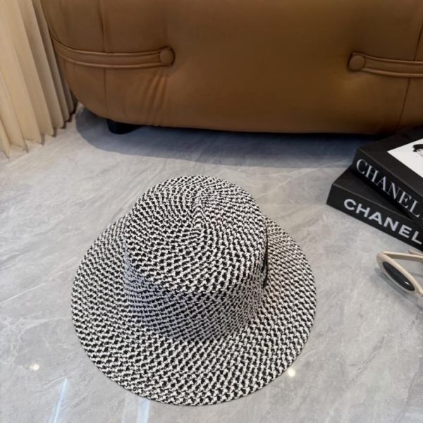 Nuovo cappello di paglia a tesa piatta di CHANEL (ZT4ODC)