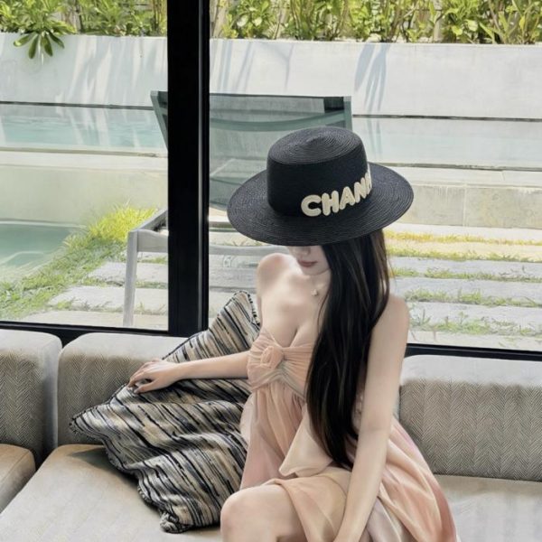 repliche,replica,perfette,siti di,affidabili,migliori siti,dove comprare,1:1,scarpe da ginnastica Nuovo ed elegante cappello di paglia CHANEL (95 LERM)