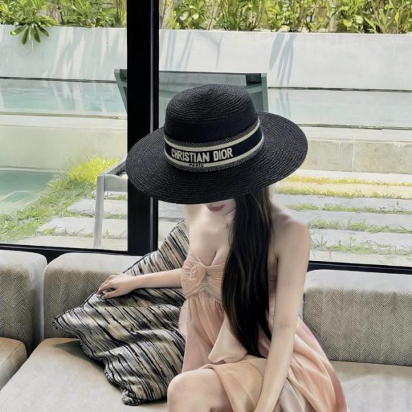 repliche,replica,perfette,siti di,affidabili,migliori siti,dove comprare,1:1,scarpe da ginnastica Nuovo versatile cappello di paglia a tesa piatta con fettuccia di DIOR (CE8O4C)