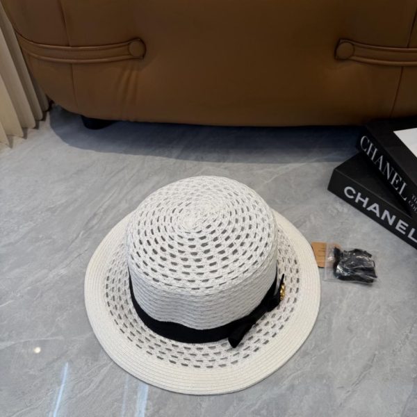 repliche,replica,perfette,siti di,affidabili,migliori siti,dove comprare,1:1,scarpe da ginnastica Nuovo cappello di paglia a tesa piatta di CHANEL (CX4EAE)