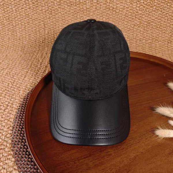 repliche,replica,perfette,siti di,affidabili,migliori siti,dove comprare,1:1,scarpe da ginnastica Fendi – Cappellino da baseball in pelle patchwork (U6MEYQ)