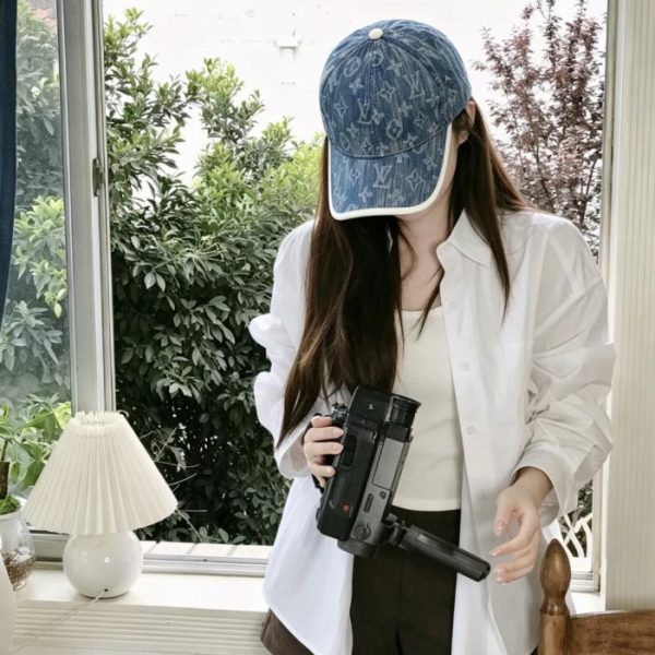 repliche,replica,perfette,siti di,affidabili,migliori siti,dove comprare,1:1,scarpe da ginnastica Sito ufficiale di Louis Vuitton sincronizzato con le versioni di alta qualità del nuovo cappellino da baseball in denim con monogramma (NG4KY1).