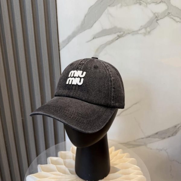 repliche,replica,perfette,siti di,affidabili,migliori siti,dove comprare,1:1,scarpe da ginnastica MIUMIU Nuovo cappellino da baseball minimalista effetto lavato (XWXDJJ)