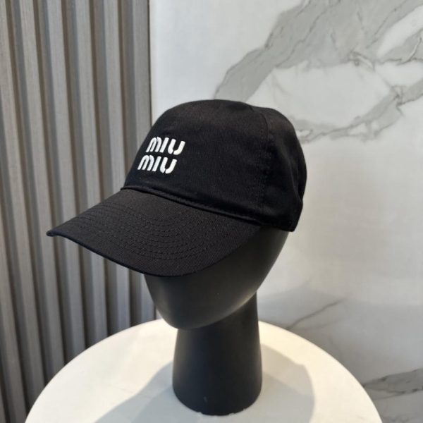 repliche,replica,perfette,siti di,affidabili,migliori siti,dove comprare,1:1,scarpe da ginnastica Cappellino da baseball in tela MIUMIU, replica 1:1, sagomato su misura (F3T366)