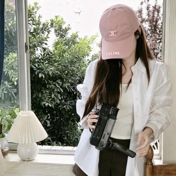 repliche,replica,perfette,siti di,affidabili,migliori siti,dove comprare,1:1,scarpe da ginnastica Nuovo cappellino da baseball minimalista CELINE (51GSXG)