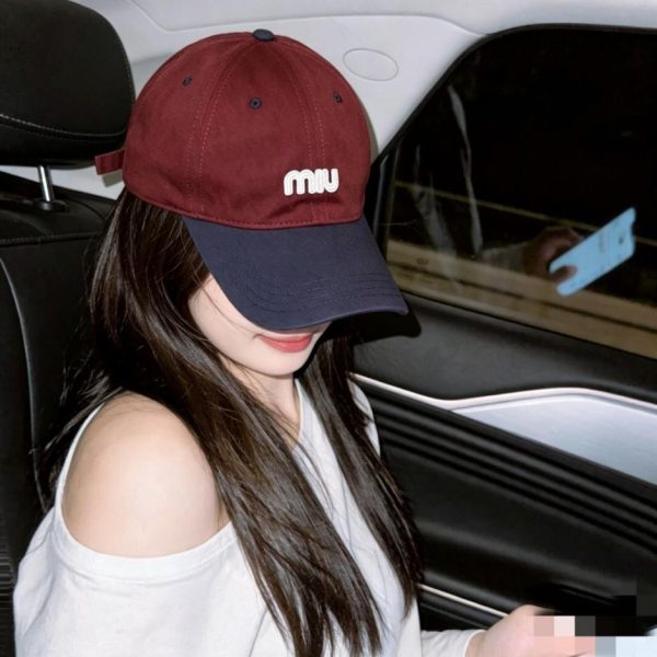 repliche,replica,perfette,siti di,affidabili,migliori siti,dove comprare,1:1,scarpe da ginnastica Cappellino da baseball MIUMIU con ricami e blocchi di colore (7JISLB) – Nuovo articolo su ordinazione