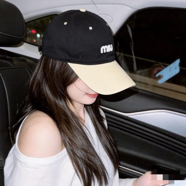 repliche,replica,perfette,siti di,affidabili,migliori siti,dove comprare,1:1,scarpe da ginnastica Cappellino da baseball MIUMIU con ricami e blocchi di colore (EC5G9M) – Nuovo articolo su ordinazione