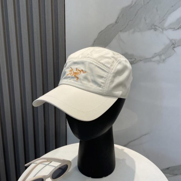 repliche,replica,perfette,siti di,affidabili,migliori siti,dove comprare,1:1,scarpe da ginnastica ARCTERYX SMALL BIRD HAT Cappellino da baseball con logo ricamato e visiera curva, protezione solare, stile coppia (5O91A6)