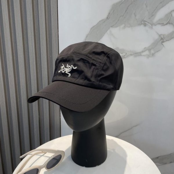 repliche,replica,perfette,siti di,affidabili,migliori siti,dove comprare,1:1,scarpe da ginnastica Cappellino da baseball ARCTERYX SMALL BIRD con logo ricamato e visiera curva, protezione solare, stile coppia (L9VKBH)