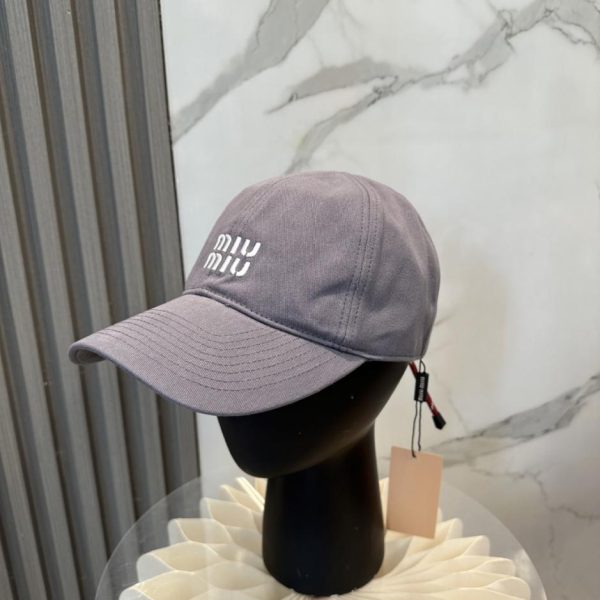 repliche,replica,perfette,siti di,affidabili,migliori siti,dove comprare,1:1,scarpe da ginnastica Cappellino da baseball MIU MIU (7R6IMV)