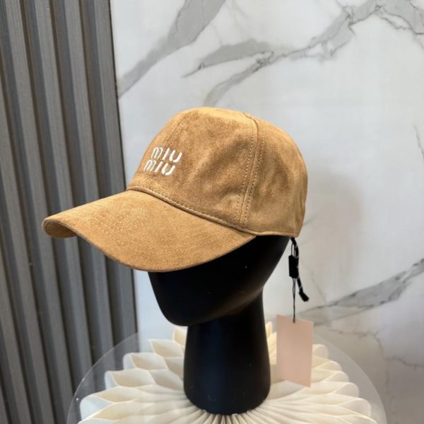 repliche,replica,perfette,siti di,affidabili,migliori siti,dove comprare,1:1,scarpe da ginnastica Nuovo cappellino da baseball in pelle MIUMIU (W50TZG)
