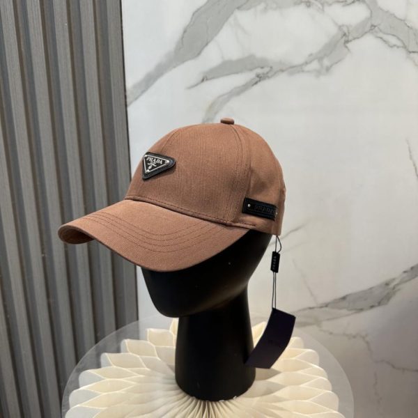 repliche,replica,perfette,siti di,affidabili,migliori siti,dove comprare,1:1,scarpe da ginnastica Il nuovo ed esclusivo cappellino da baseball di Prada (GNO981)