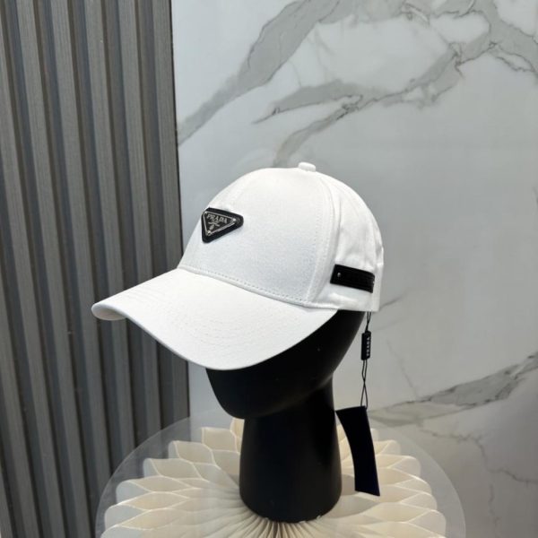 repliche,replica,perfette,siti di,affidabili,migliori siti,dove comprare,1:1,scarpe da ginnastica Il nuovo ed esclusivo cappellino da baseball di Prada (I8N4OY)
