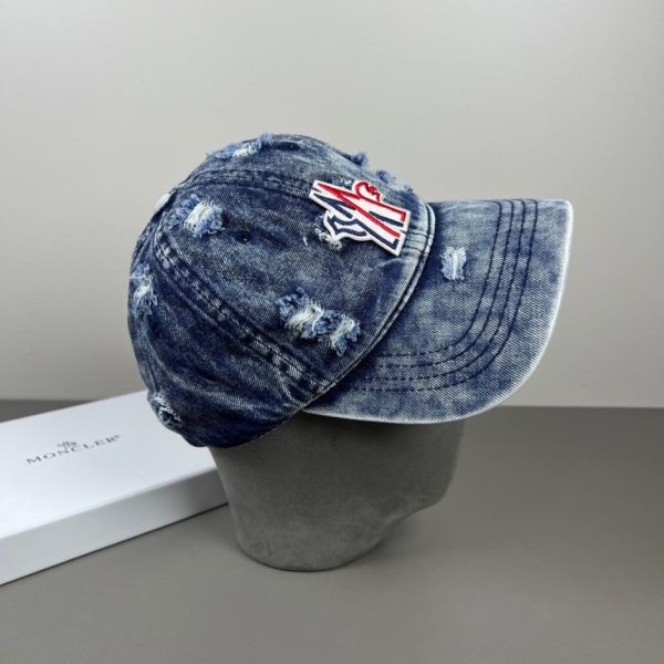 MONCLER Modello unisex (677Y0A)