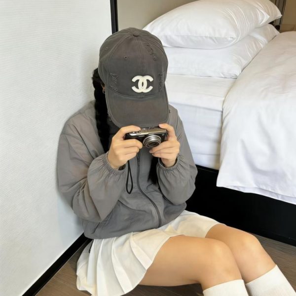 repliche,replica,perfette,siti di,affidabili,migliori siti,dove comprare,1:1,scarpe da ginnastica Nuovo cappellino da baseball di CHANEL (KQ041A)
