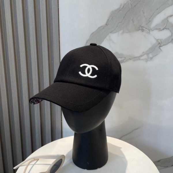repliche,replica,perfette,siti di,affidabili,migliori siti,dove comprare,1:1,scarpe da ginnastica Nuovo cappellino da baseball Chanel con ricamo su entrambi i lati (42RWU9)
