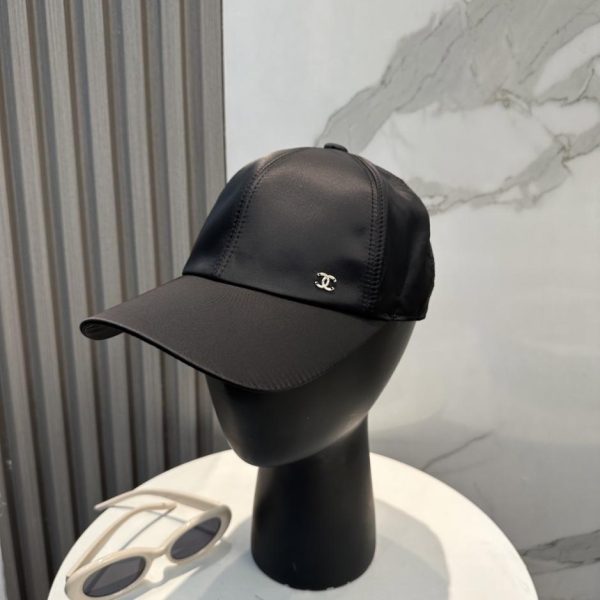 repliche,replica,perfette,siti di,affidabili,migliori siti,dove comprare,1:1,scarpe da ginnastica P55 Nuovo cappellino da baseball CHANEL di alta gamma (ZHED7G)