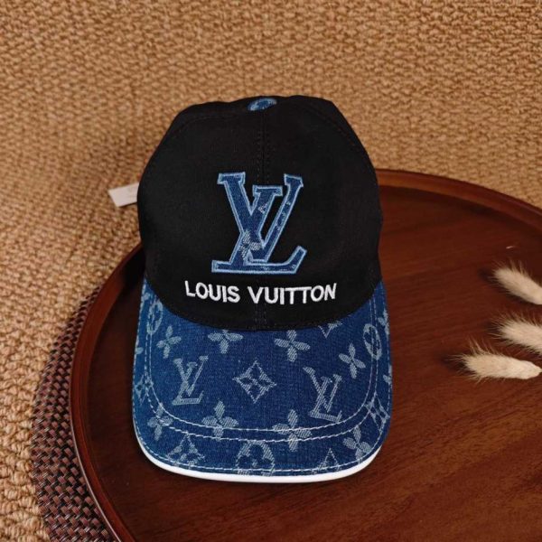 repliche,replica,perfette,siti di,affidabili,migliori siti,dove comprare,1:1,scarpe da ginnastica Cappellino da baseball ricamato Louis Vuitton (HVT8H2)