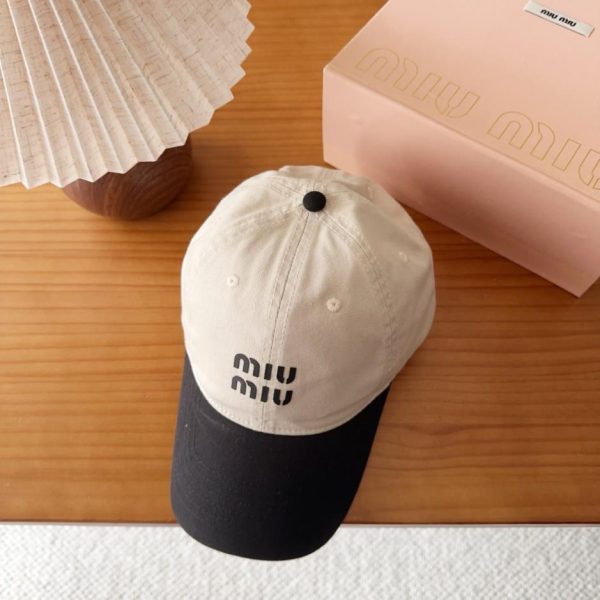 repliche,replica,perfette,siti di,affidabili,migliori siti,dove comprare,1:1,scarpe da ginnastica Nuovo cappellino da baseball MIUMIU (82O6XD)