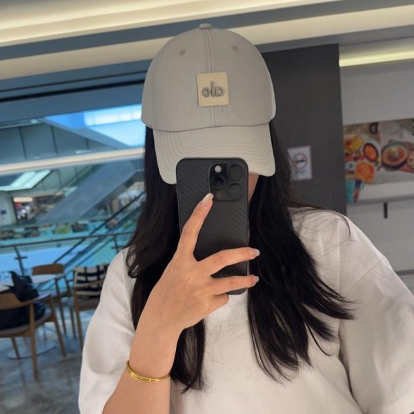 repliche,replica,perfette,siti di,affidabili,migliori siti,dove comprare,1:1,scarpe da ginnastica Il nuovo cappellino da baseball di Alo (1F91GD)