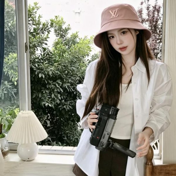 repliche,replica,perfette,siti di,affidabili,migliori siti,dove comprare,1:1,scarpe da ginnastica Cappello a secchiello Louis Vuitton (F7SLBQ)