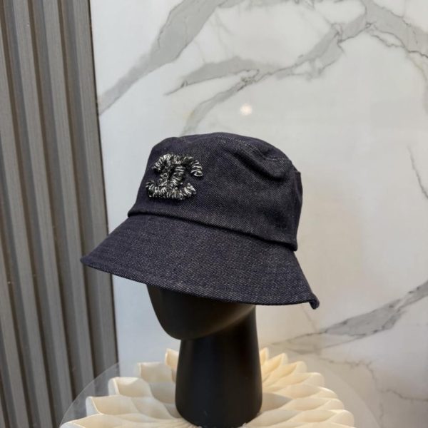 repliche,replica,perfette,siti di,affidabili,migliori siti,dove comprare,1:1,scarpe da ginnastica Nuovo cappello a secchiello in denim di alta gamma Chanel (I8U4KV)