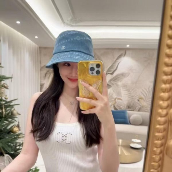 repliche,replica,perfette,siti di,affidabili,migliori siti,dove comprare,1:1,scarpe da ginnastica CHANEL Nuovo cappello a secchiello in denim di alta gamma (8WAUKF)