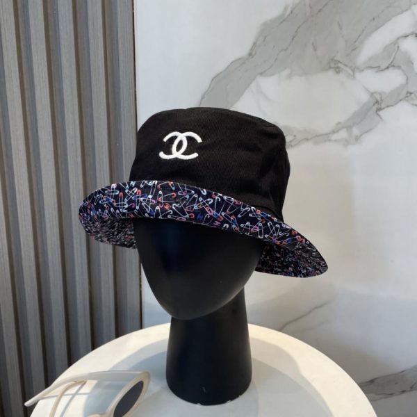 repliche,replica,perfette,siti di,affidabili,migliori siti,dove comprare,1:1,scarpe da ginnastica Il nuovo cappello da pescatore ricamato su entrambi i lati di Chanel (4FSUDW)