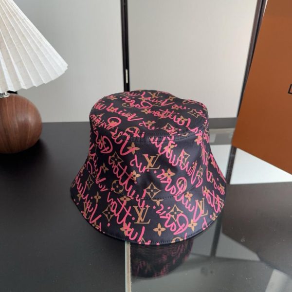 repliche,replica,perfette,siti di,affidabili,migliori siti,dove comprare,1:1,scarpe da ginnastica Cappello da pescatore Louis Vuitton (XTA288)