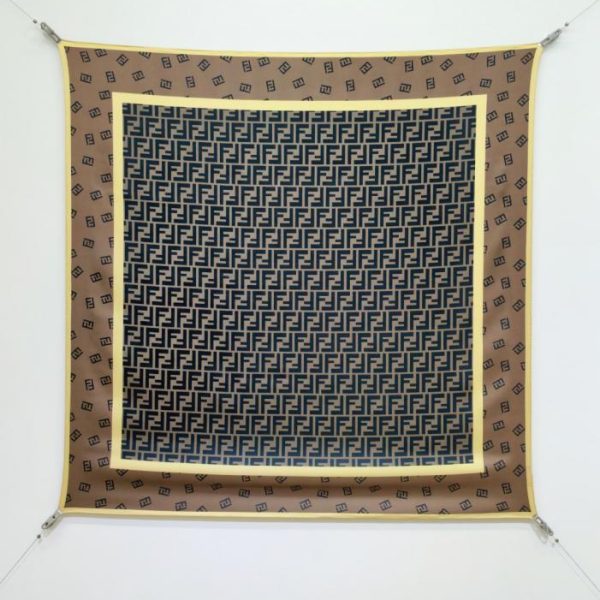 repliche,replica,perfette,siti di,affidabili,migliori siti,dove comprare,1:1,scarpe da ginnastica SFD251118 Momme Double-sided 90x90cm Twill Silk Fendi (5KX30D)