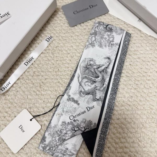 repliche,replica,perfette,siti di,affidabili,migliori siti,dove comprare,1:1,scarpe da ginnastica Fascia per capelli Dior con stampa, realizzata in seta di alta qualità (NKTKHT).