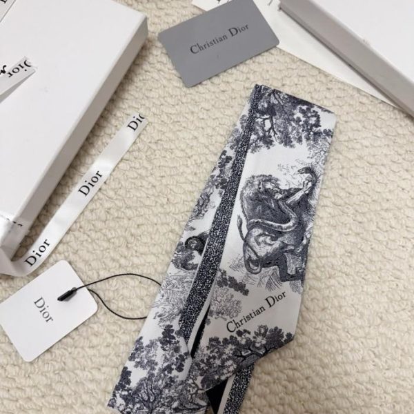 repliche,replica,perfette,siti di,affidabili,migliori siti,dove comprare,1:1,scarpe da ginnastica Fascia per capelli Dior con stampa, realizzata in seta di alta qualità (ZQ60YK).