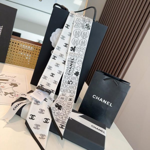 Mini foulard Chanel Twilly (0WTJK3)
