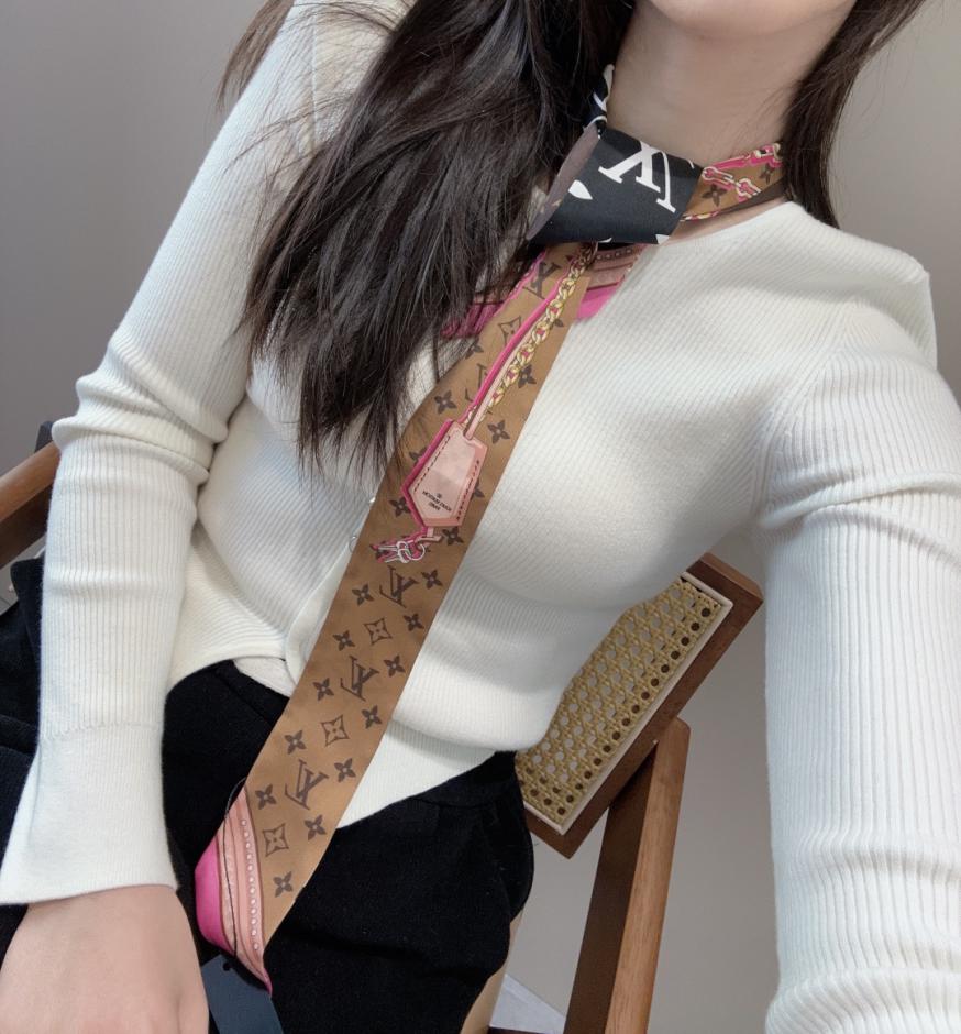 repliche,replica,perfette,siti di,affidabili,migliori siti,dove comprare,1:1,scarpe da ginnastica La nuovissima fascia per capelli a doppio strato di LV: versatile, può essere utilizzata come cravatta, papillon o nastro (LCFRJ6)