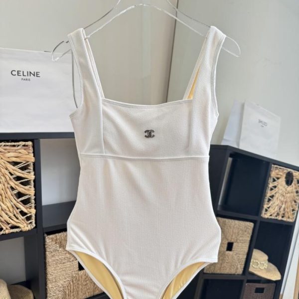 repliche,replica,perfette,siti di,affidabili,migliori siti,dove comprare,1:1,scarpe da ginnastica Costume da bagno intero Chanel (MU957N)