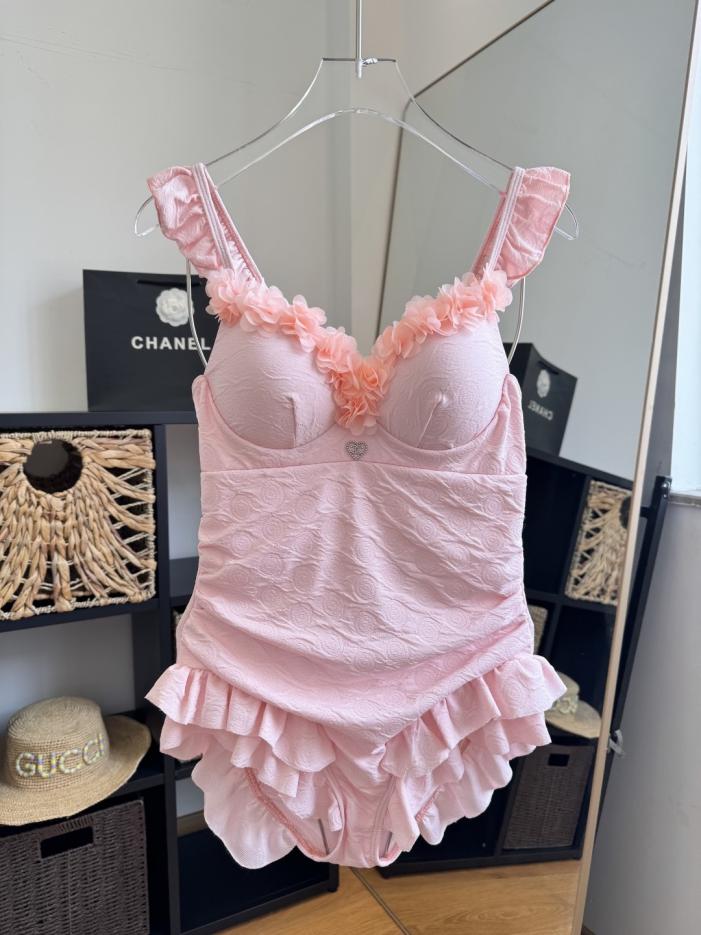 repliche,replica,perfette,siti di,affidabili,migliori siti,dove comprare,1:1,scarpe da ginnastica Costume intero Chanel (L96LB6)