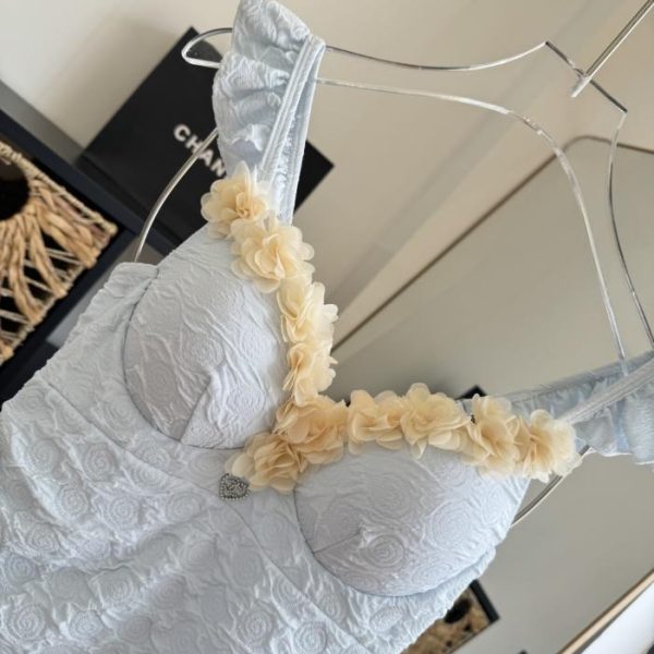 repliche,replica,perfette,siti di,affidabili,migliori siti,dove comprare,1:1,scarpe da ginnastica Costume intero Chanel (S6ASD2)