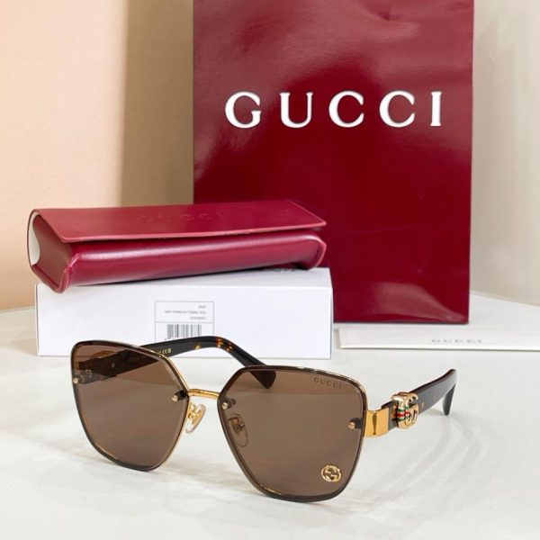 repliche,replica,perfette,siti di,affidabili,migliori siti,dove comprare,1:1,scarpe da ginnastica Occhiali da sole GUCCI, modello 1547S (RRJWLL)