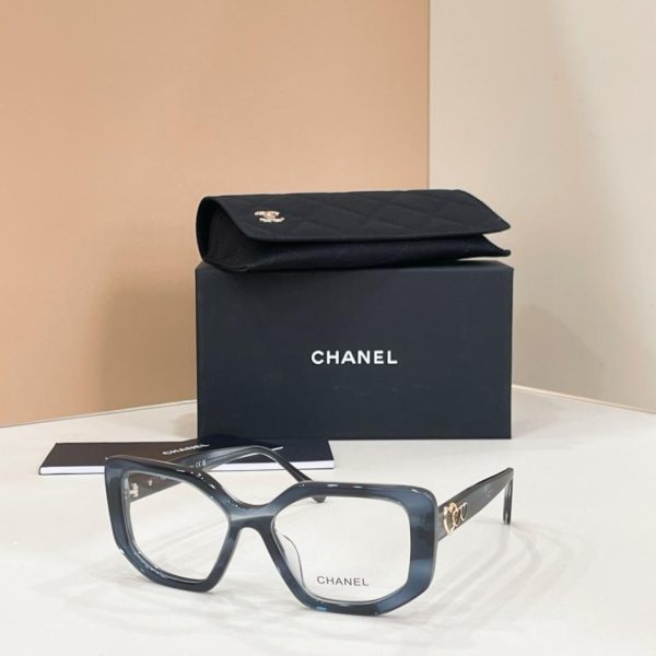 repliche,replica,perfette,siti di,affidabili,migliori siti,dove comprare,1:1,scarpe da ginnastica Montatura per occhiali CHANEL disponibile con lenti graduate: MODELLO CH2581U (KOFNMB)