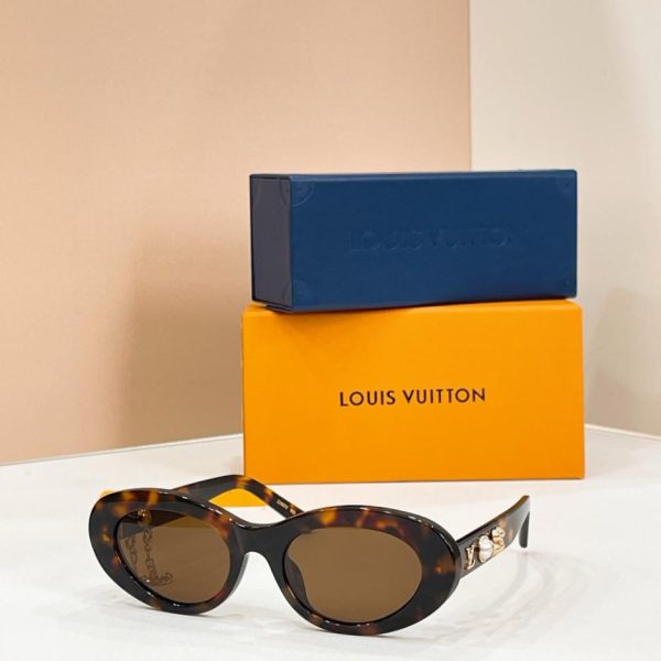 repliche,replica,perfette,siti di,affidabili,migliori siti,dove comprare,1:1,scarpe da ginnastica Occhiali da sole LOUIS VUITTON MODELLO Z2987U (GEWQKH)