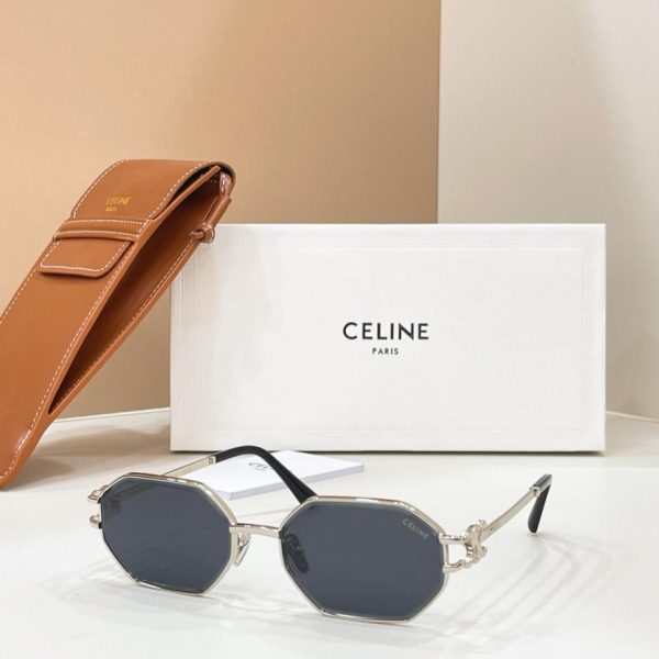 repliche,replica,perfette,siti di,affidabili,migliori siti,dove comprare,1:1,scarpe da ginnastica Occhiali da sole CELINE MODELLO CL42149U (M1GZEI)