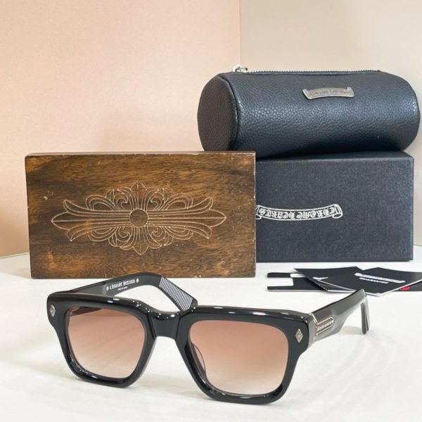 Occhiali da sole Chrome Hearts, modello GNARLIN (HAFA33)
