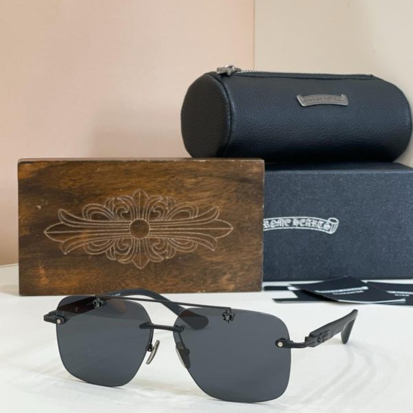 Occhiali da sole Chrome Hearts, modello CH8136 (2H9BXB)