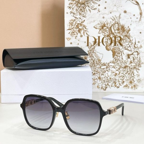 Occhiali da sole DIOR, modello Dior Treasure S1F (23VB4I)