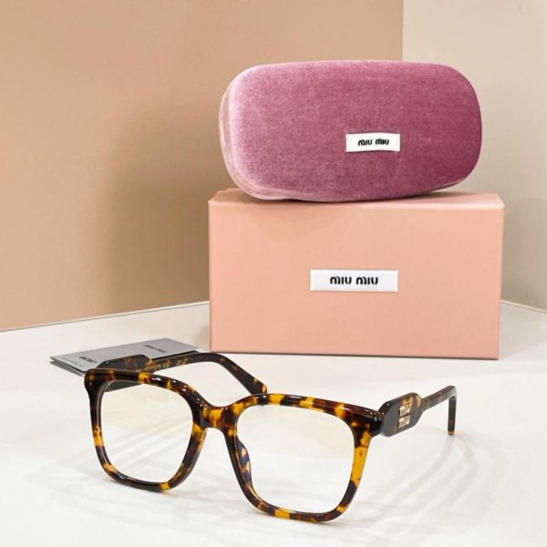 MIUMIU Occhiali da sole MODELLO VMU 02Z(21TZ38)