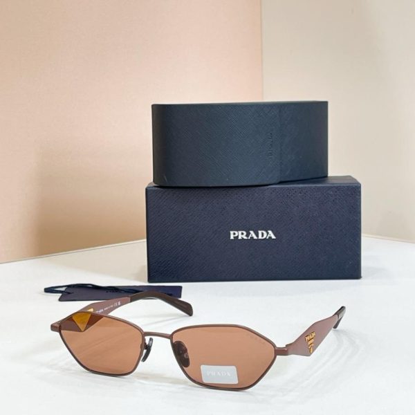 Occhiali da sole PRADA modello D50S (2FCJHJ)